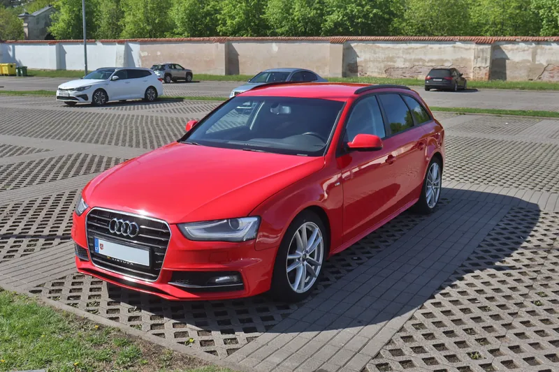 Audi A4 Avant, 2015