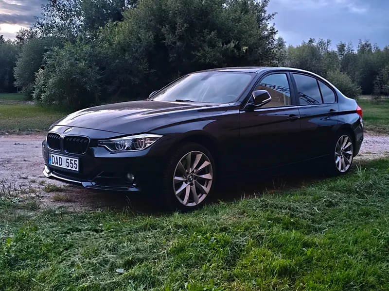 BMW 328i, 2013