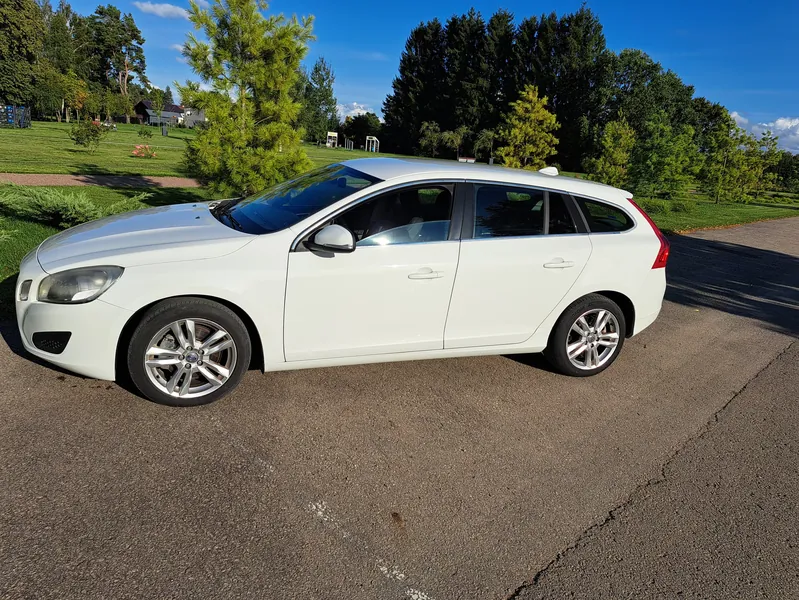 Volvo V60, 2012