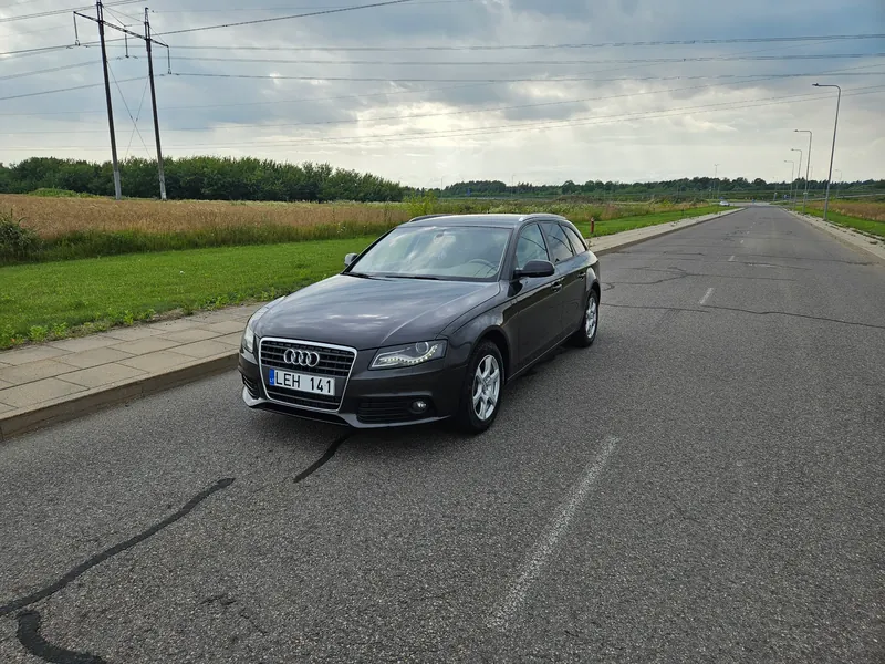 Audi A4, 2011