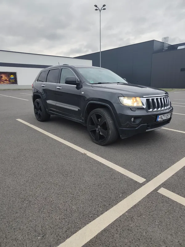 Jeep Grand Cherokee, 2012