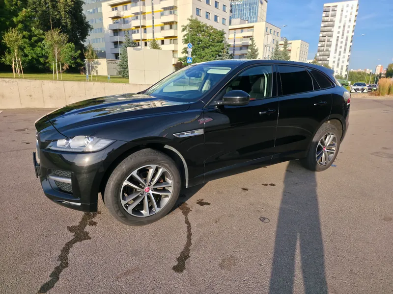 Jaguar F-Pace, 2018