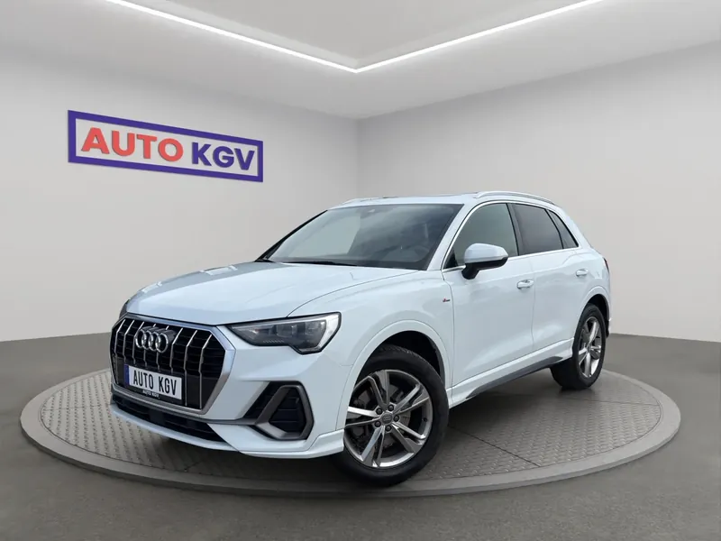 Audi Q3, 2020