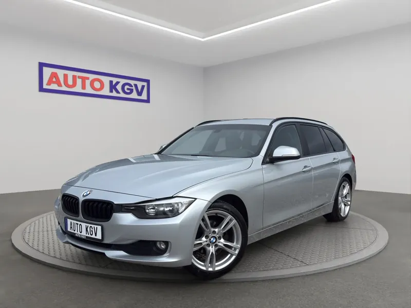 BMW 318, 2013