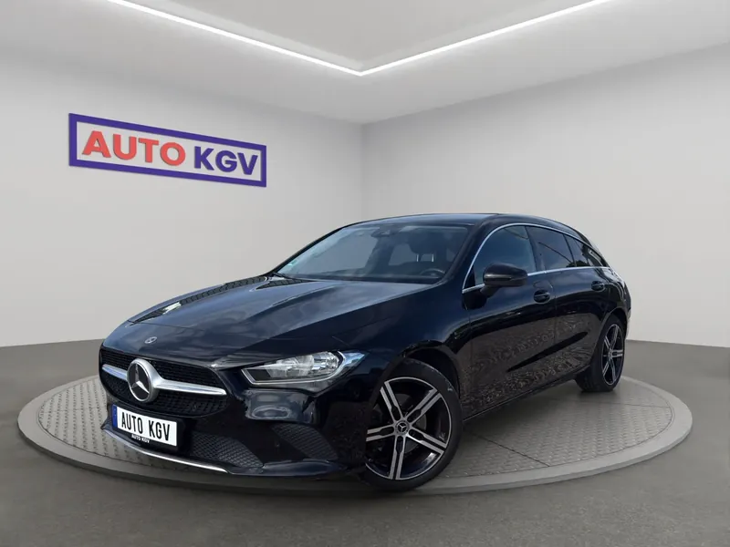 Mercedes-Benz CLA180, 2022
