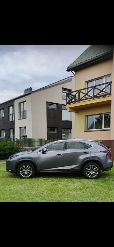 Lexus NX, 2015
