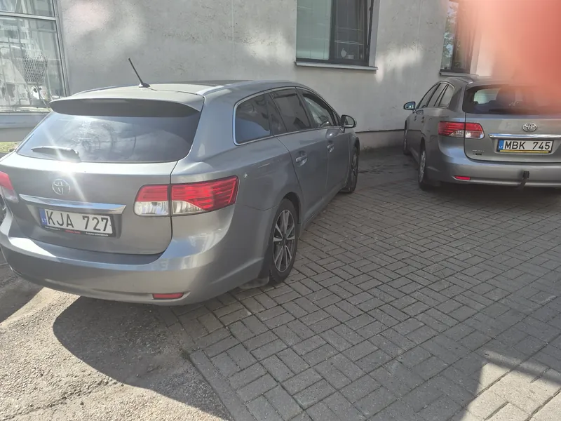Toyota Avensis, 2013