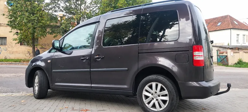Volkswagen Caddy, 2011