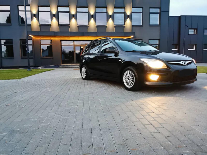 Hyundai i30, 2011