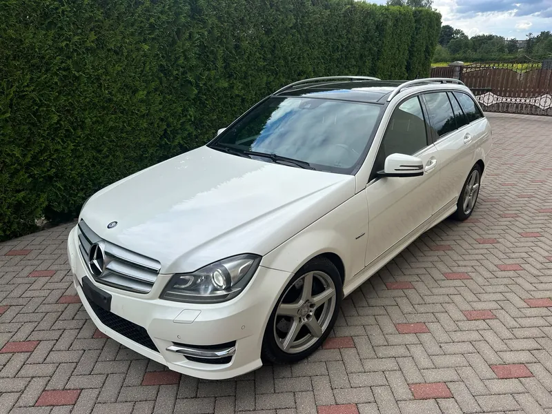 Mercedes-Benz C-Class, 2011