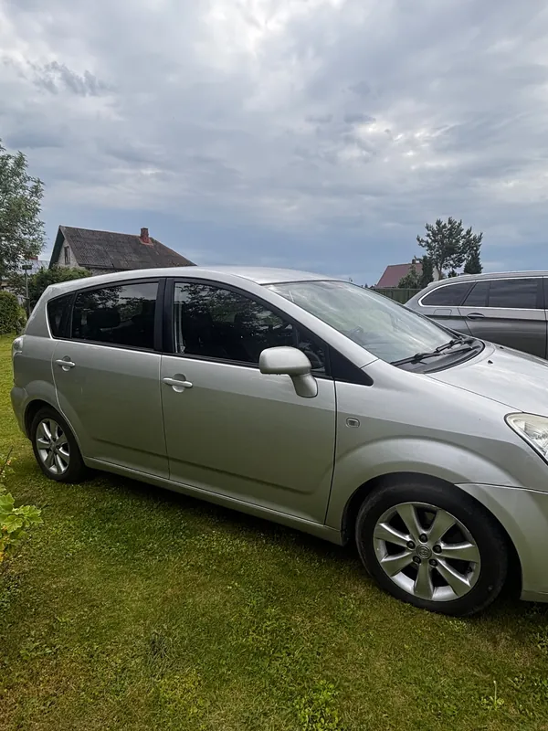 Toyota Corolla Verso, 2008