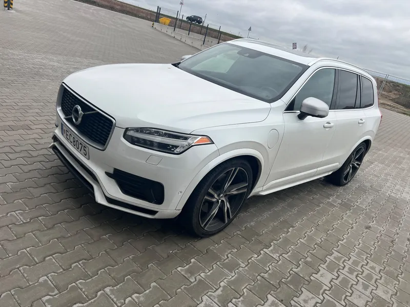 Volvo XC90, 2016