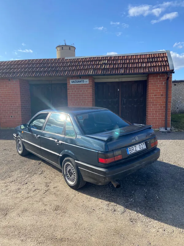 Volkswagen Passat, 1993