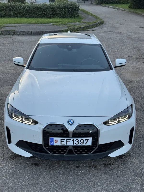 BMW i4, 2024