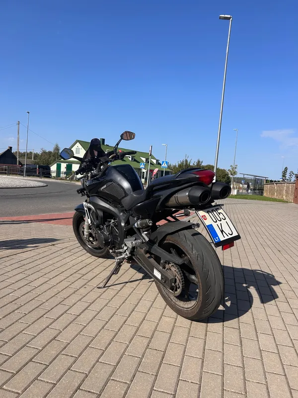 Yamaha FZ, 2006