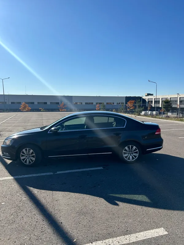 Volkswagen Passat, 2011
