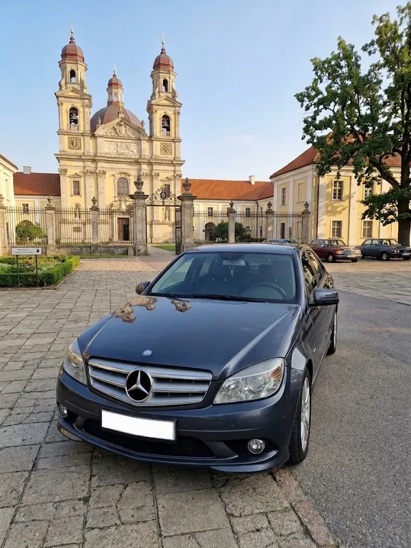 Mercedes-Benz C-Class, 2010