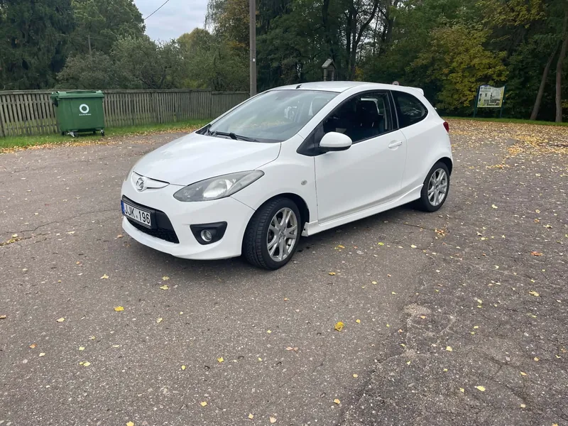 Mazda 2, 2008