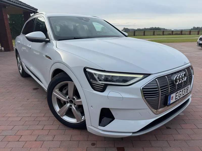 Audi e-tron, 2020