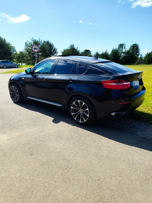 BMW X6, 2012
