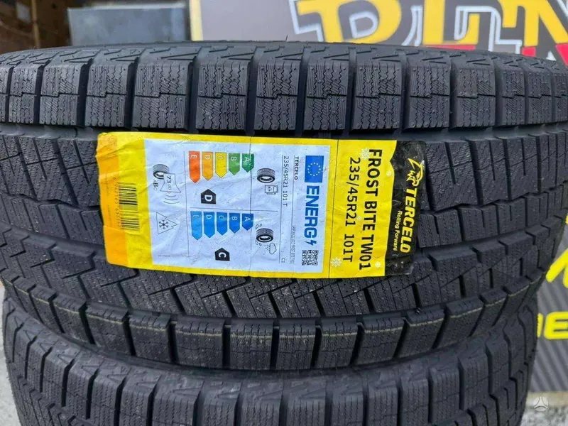 TERCELO FROST BITE TW01 235/45 R21