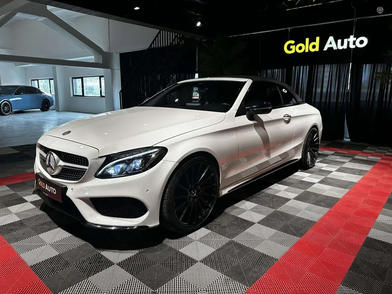 Mercedes-Benz C300, 2017