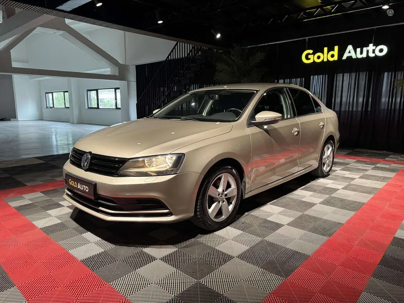 Volkswagen Jetta, 2015